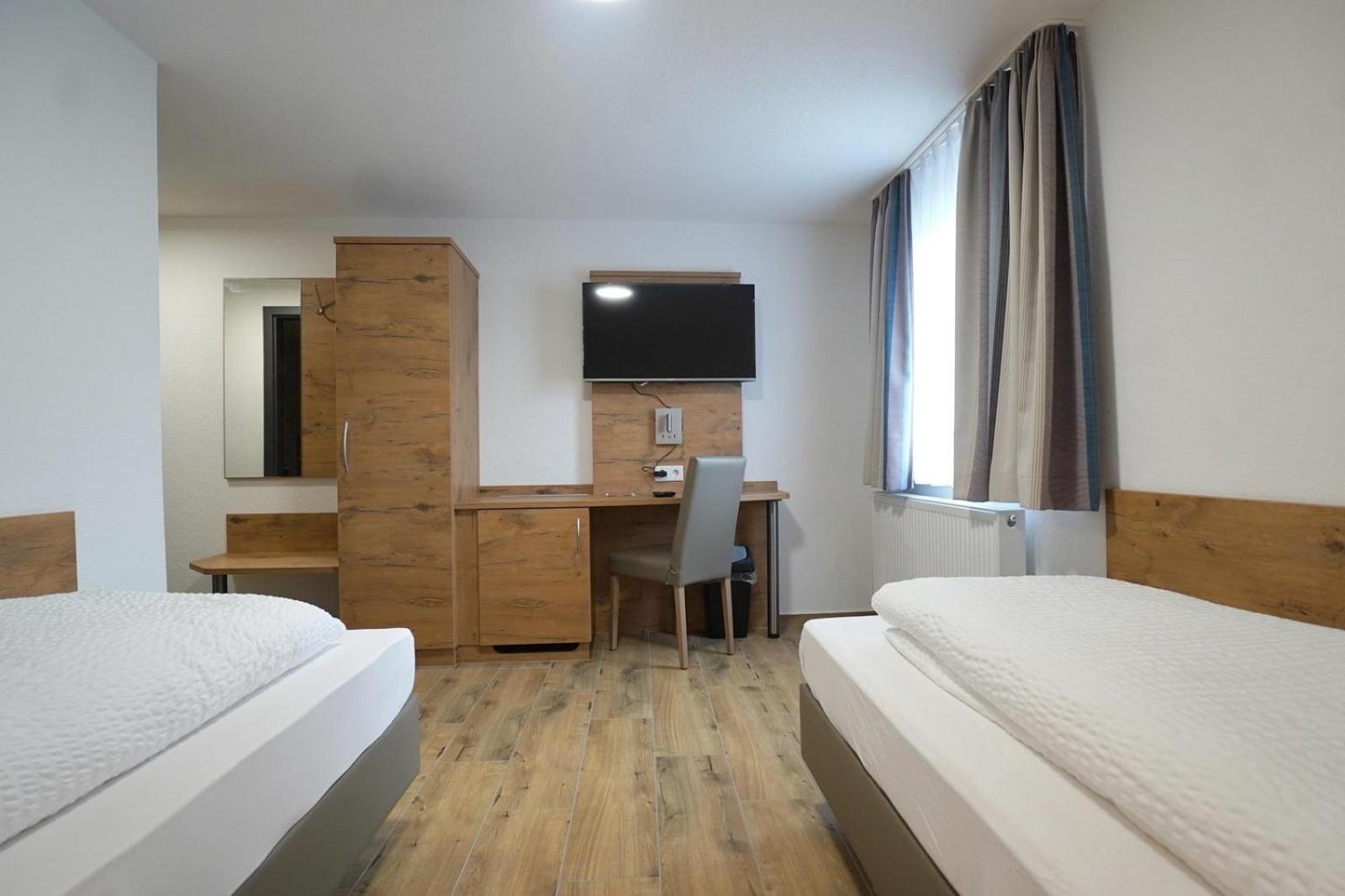 Hotel 7 Winden Spaichingen Exterior foto